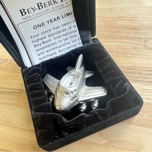 Bey-berk international mini desk airplane clock
